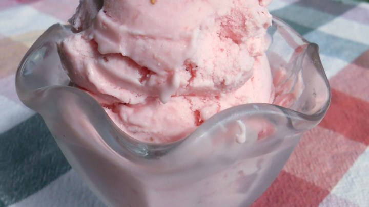 Strawberry Ice Cream
